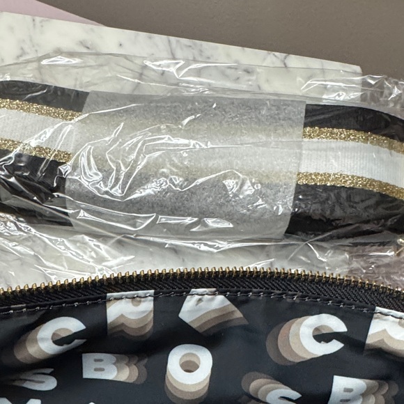 Marc Jacobs Black Leather Crossbody Bag - Picture 2 of 10